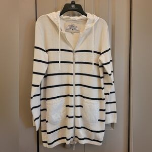 Piece Of Blue M Danish Design Striped White and Black Women's Sweater